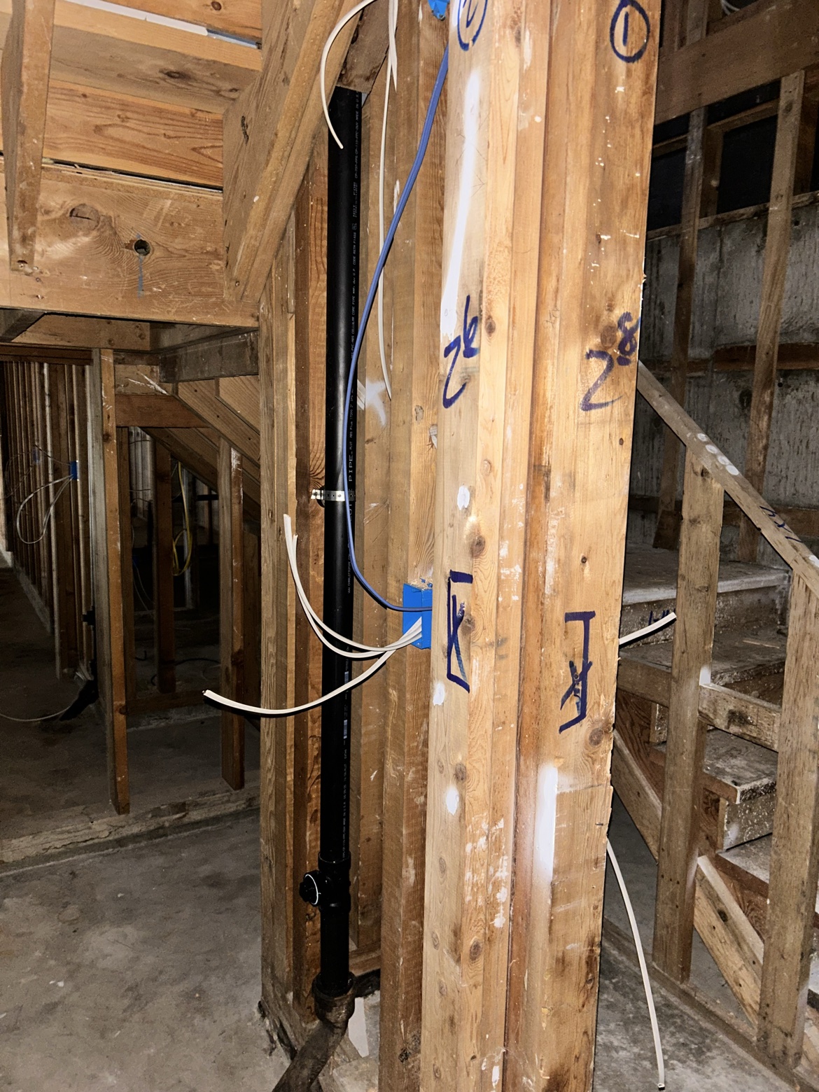 Rough-in wiring in wood stud framing, Washington Electrical